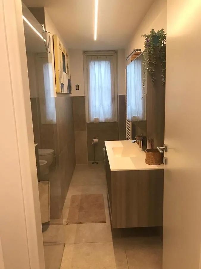 Casa Ale Lolly Apartment Milan Italy